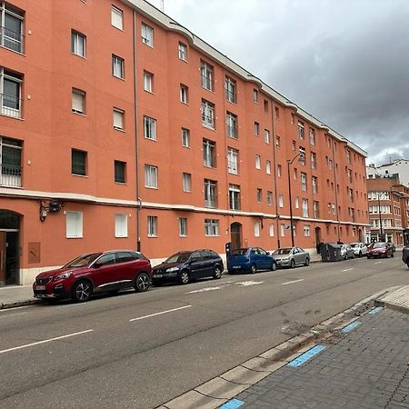 Agara Burgos Apartment Luaran gambar