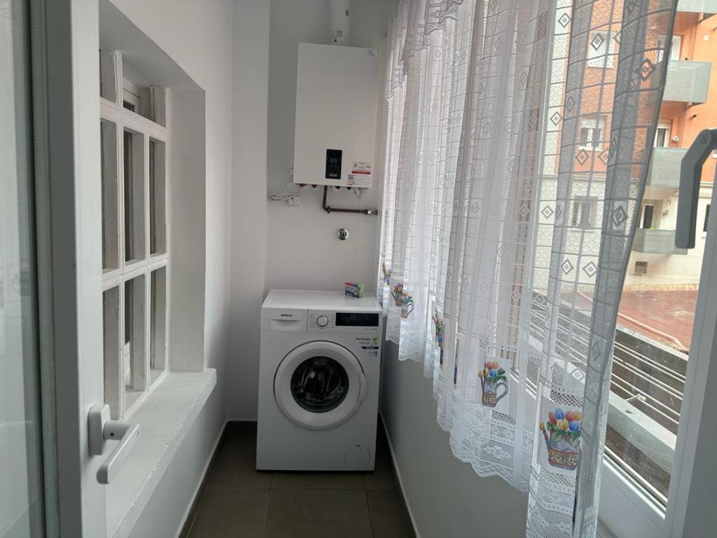 Agara Burgos Apartment Luaran gambar