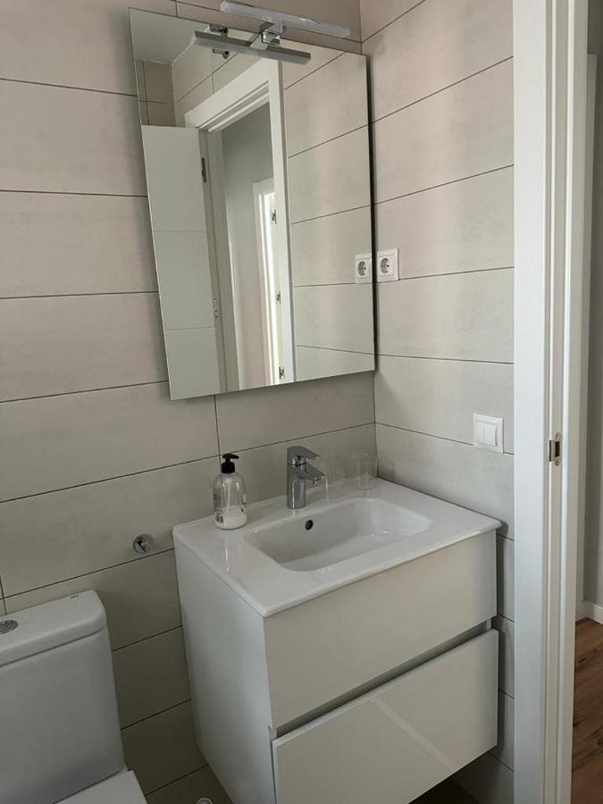 Agara Burgos Apartment Luaran gambar